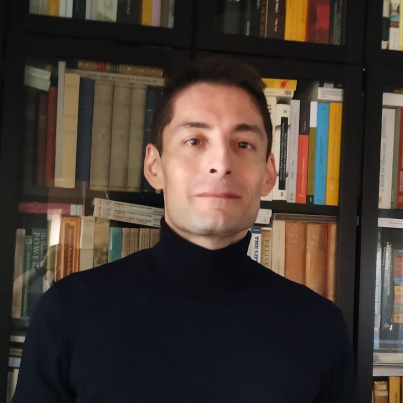 Roberto Villa García