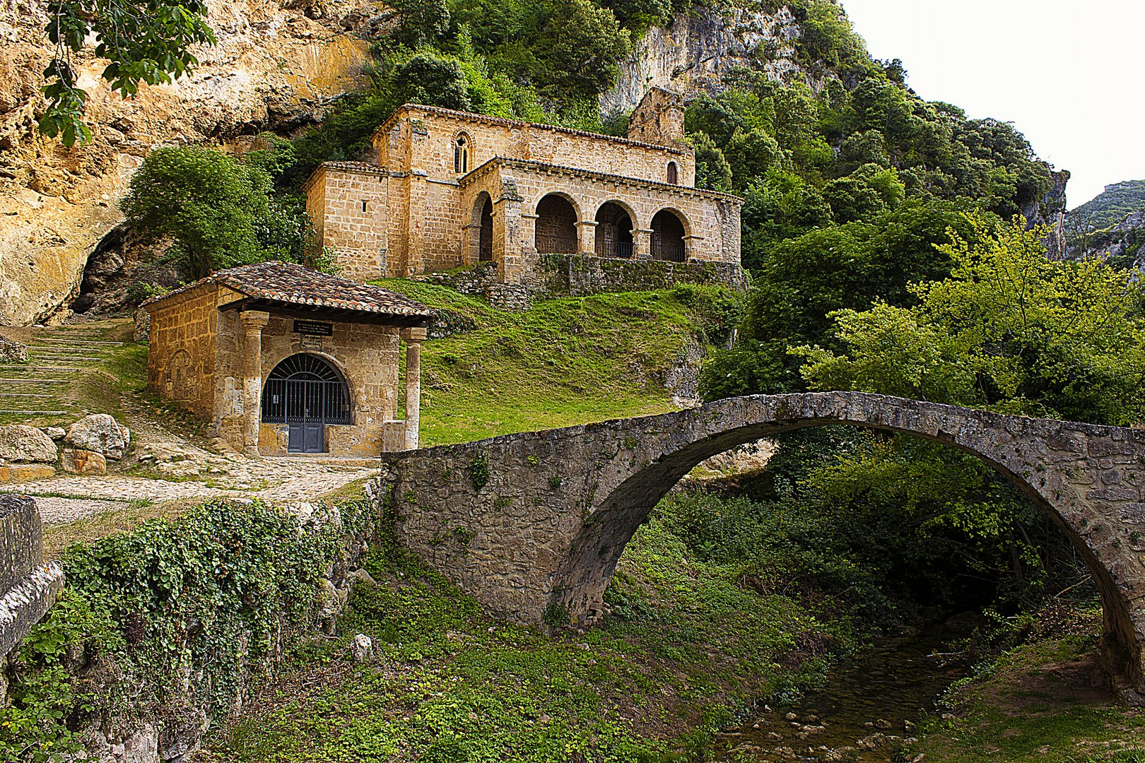 Ermita de santa María de la Hoz Ermita de santa María de la Hoz