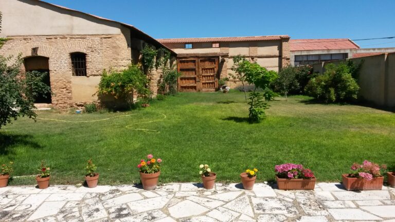 Jard&iacute;n